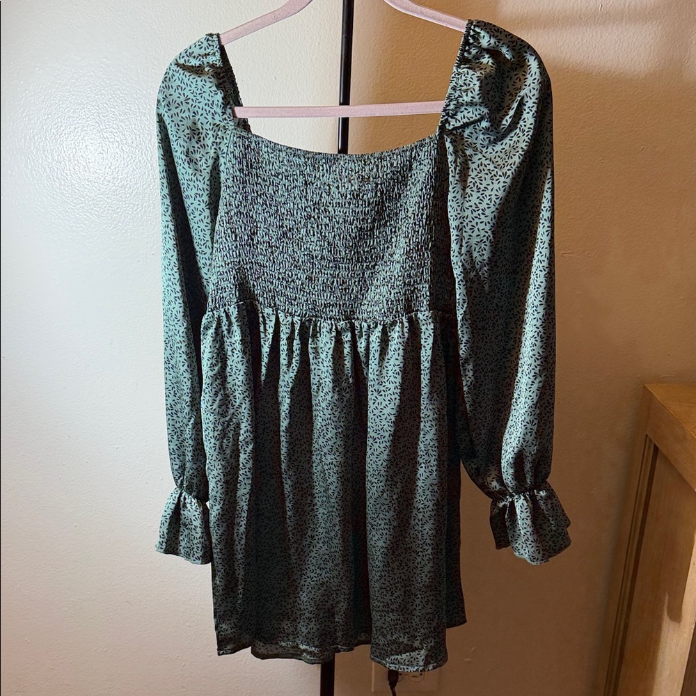 Missguided Teal Floral Smocked Square-Neck Tunic